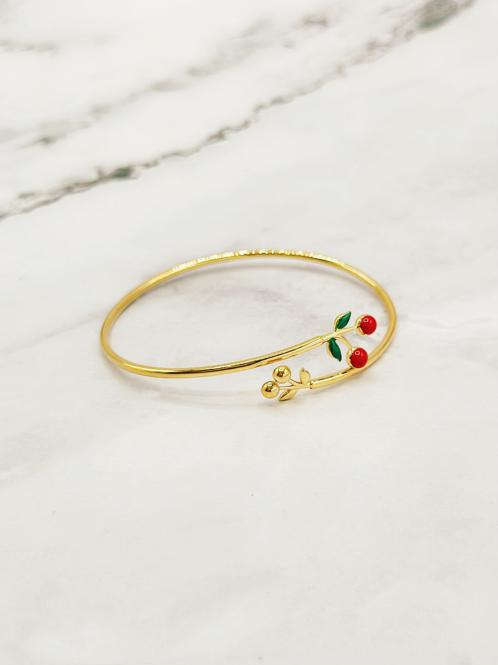 The Cherry Double Layered Bracelet in Gold
