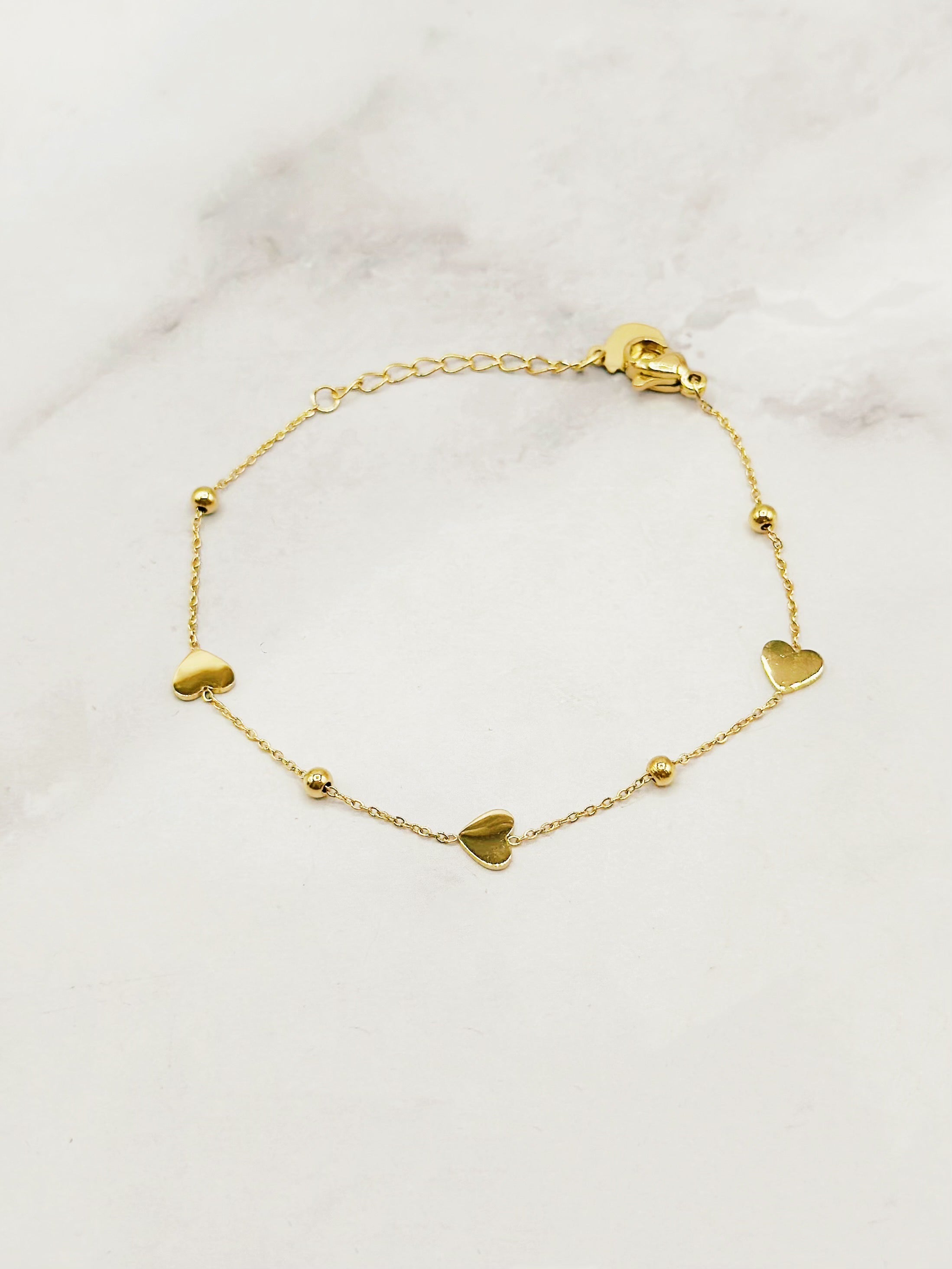 The Heart Chain Bracelet in Gold
