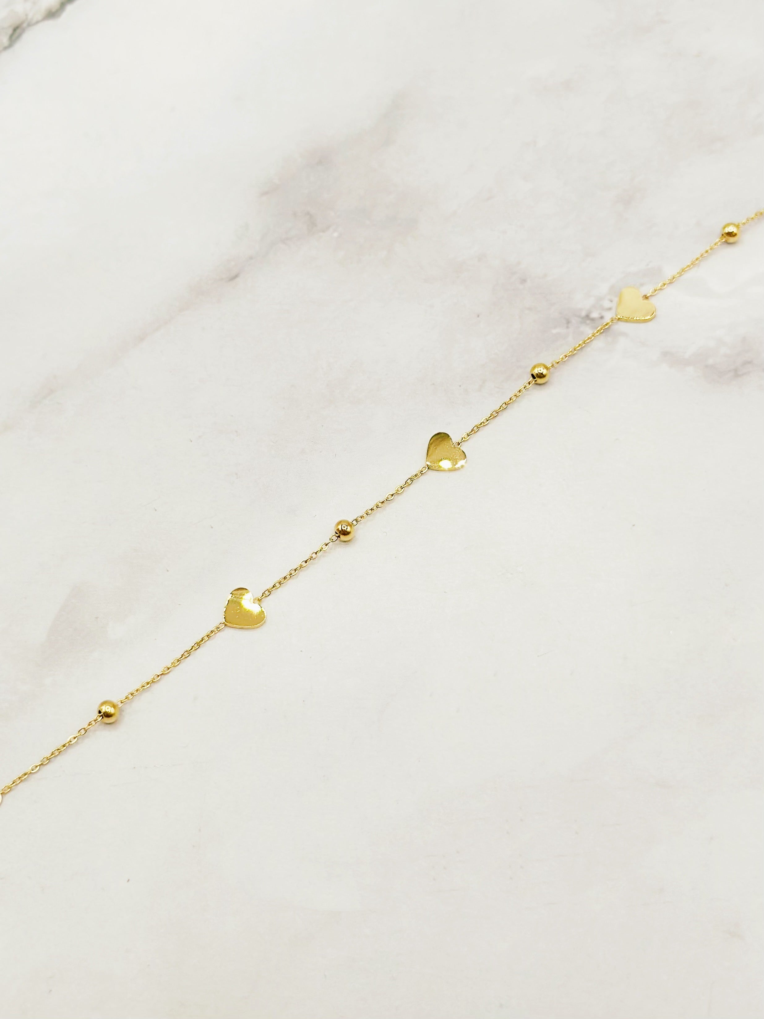 The Heart Chain Bracelet in Gold