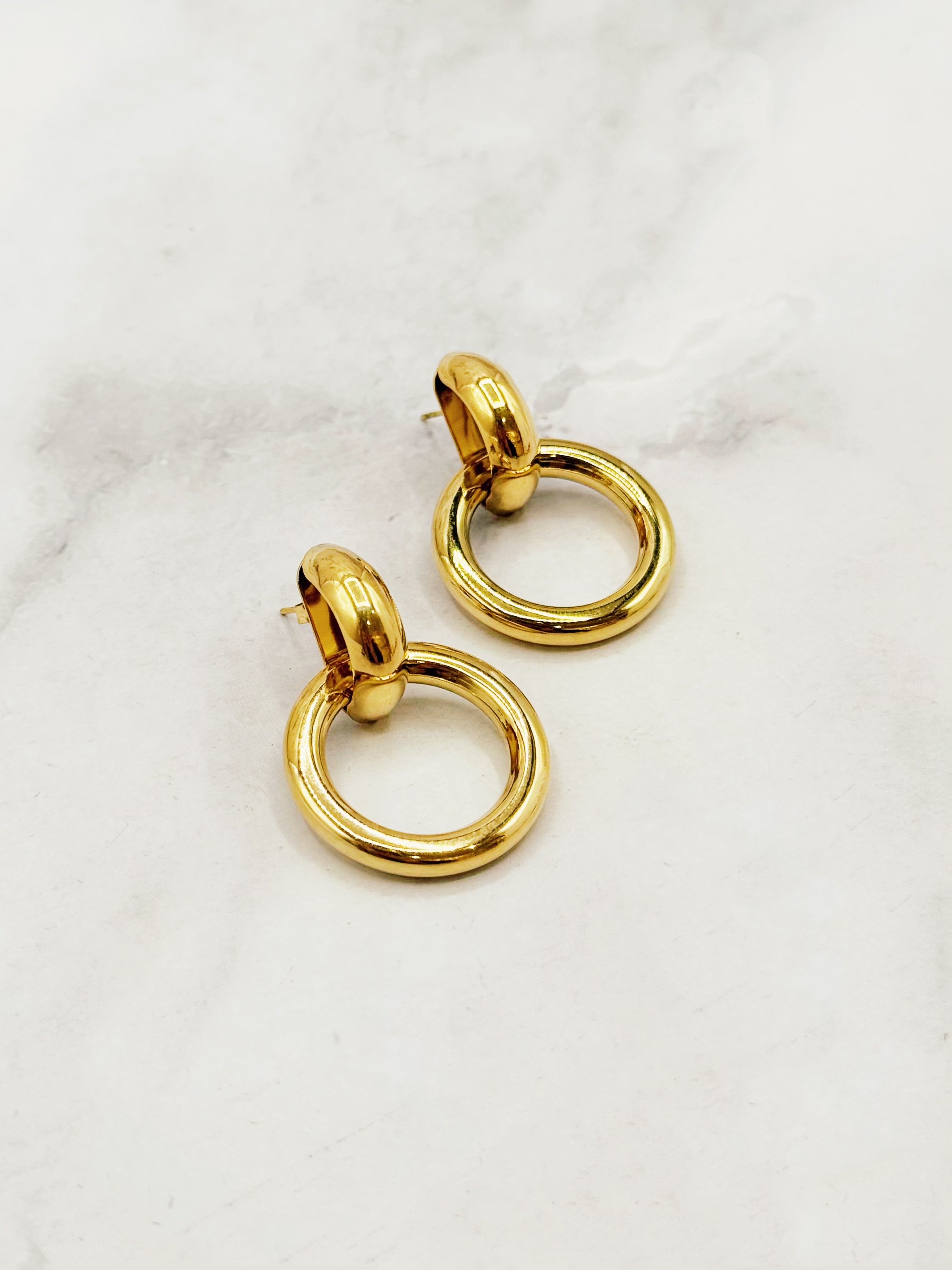 The Double Hoop Earrings in Gold